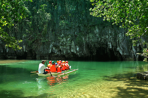 What are the green tourism practices in the Philippines
